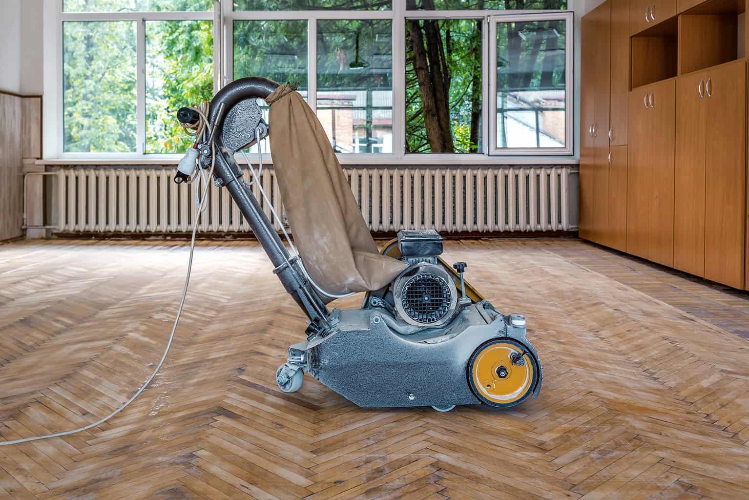 schuren-visgraatvloer De Basisprincipes van Parket Schuren